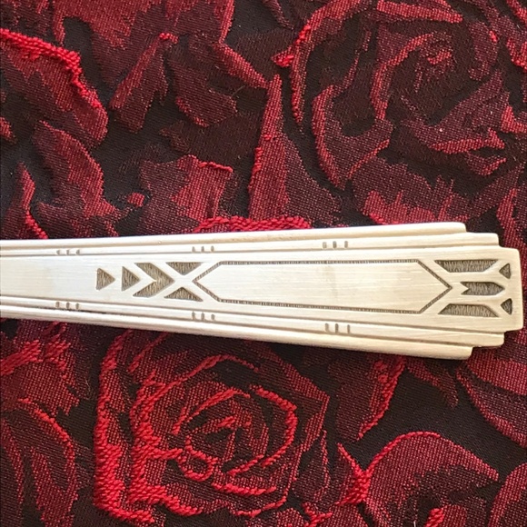 1932 Vintage Silver Plated Clamshell Casserole Serving Spoon - Picture 5 of 8